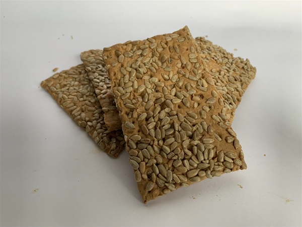 Spelt Zonnepitcrackers